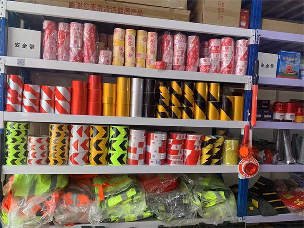 交通設施產(chǎn)品